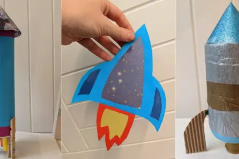 Drei selbstgebastelte Raketen: eine blaue mit Sternen, eine silberne mit Goldband und eine blaue mit bunten Füßen.